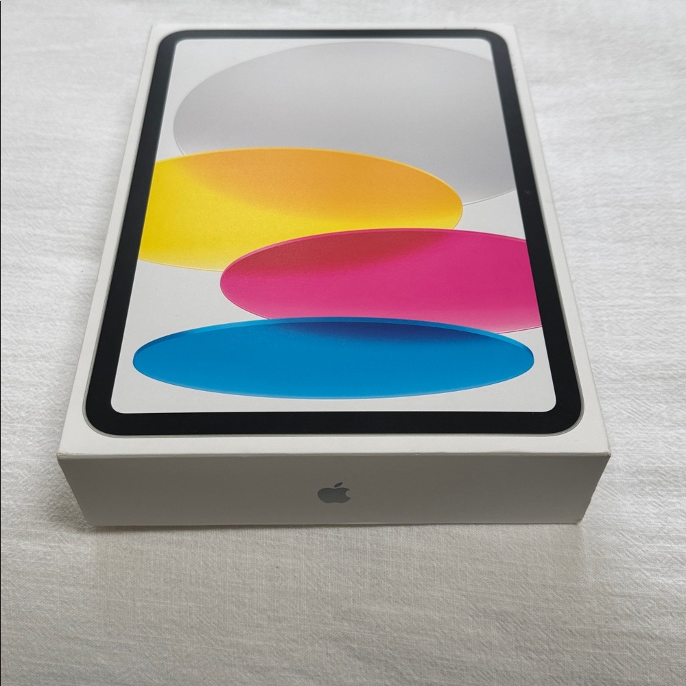 Apple 128GB iPad (A16) Wi-Fi MD3Y4LL/A MODEL A3354 SILVER 2025 BOX ONLY +INSERTS